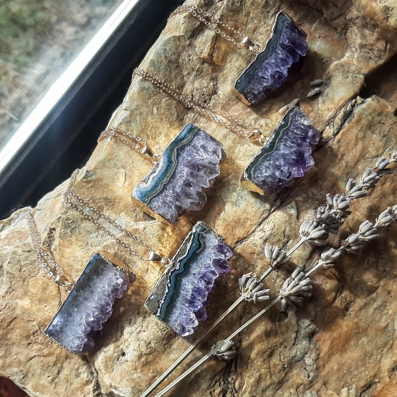 Raw Amethyst Necklace - Picture 3 of 4